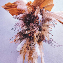 Load image into Gallery viewer, Rustic Hanging Coastal Chandelier